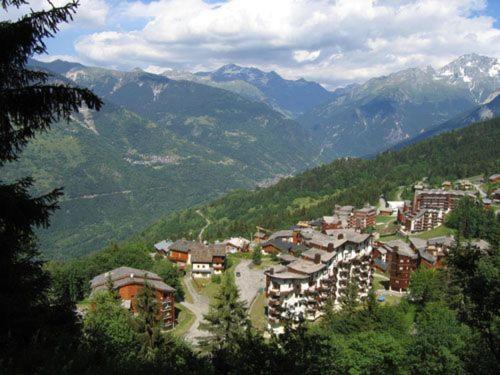 La Tania La Saboia Sleep 8 Private Sauna Lounge Dining 2 Bathrooms Kitchen 2 Balconies Ski In Out ภายนอก รูปภาพ